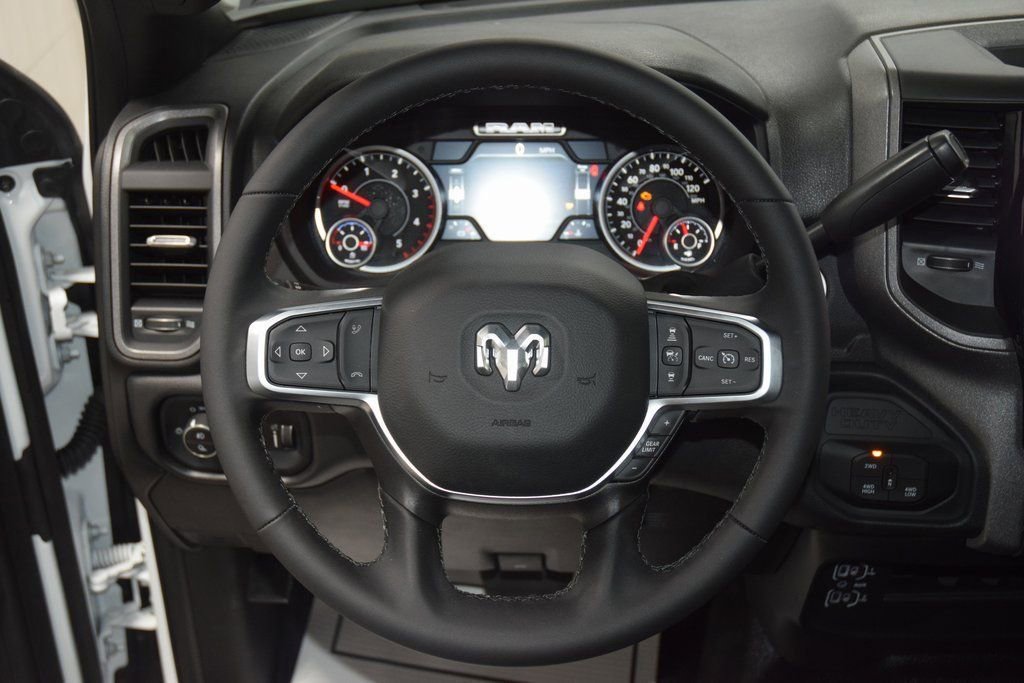 Used 2025 RAM 5500 Tradesman w/ Safety Group image 27