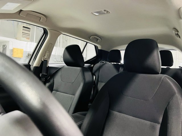 New 2025 Nissan Kicks Play S image 3