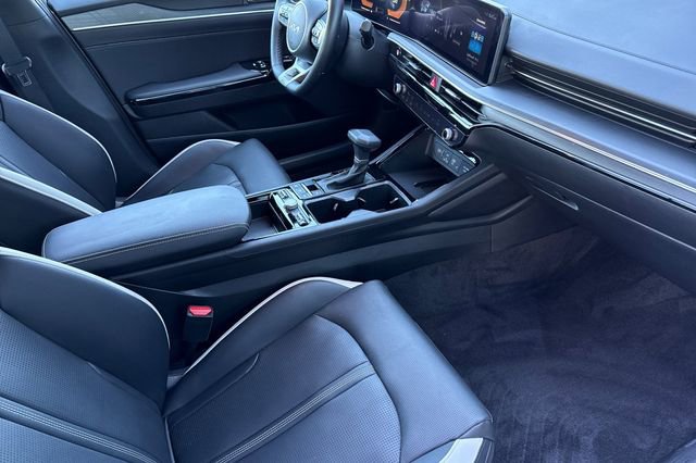 Certified 2025 Kia K5 GT-Line image 19
