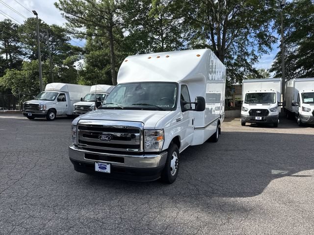 New 2027 Ford E-350 and Econoline 350 Super Duty w/ Power Equipment Group