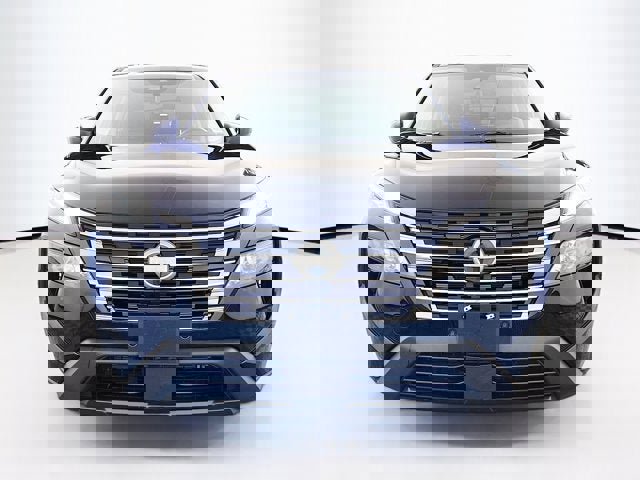 Certified 2026 Nissan Rogue SV image 2