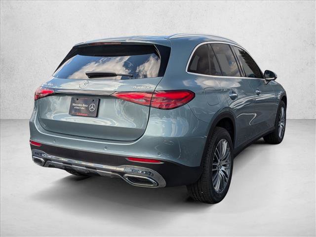 New 2026 Mercedes-Benz GLC 300 4MATIC image 2