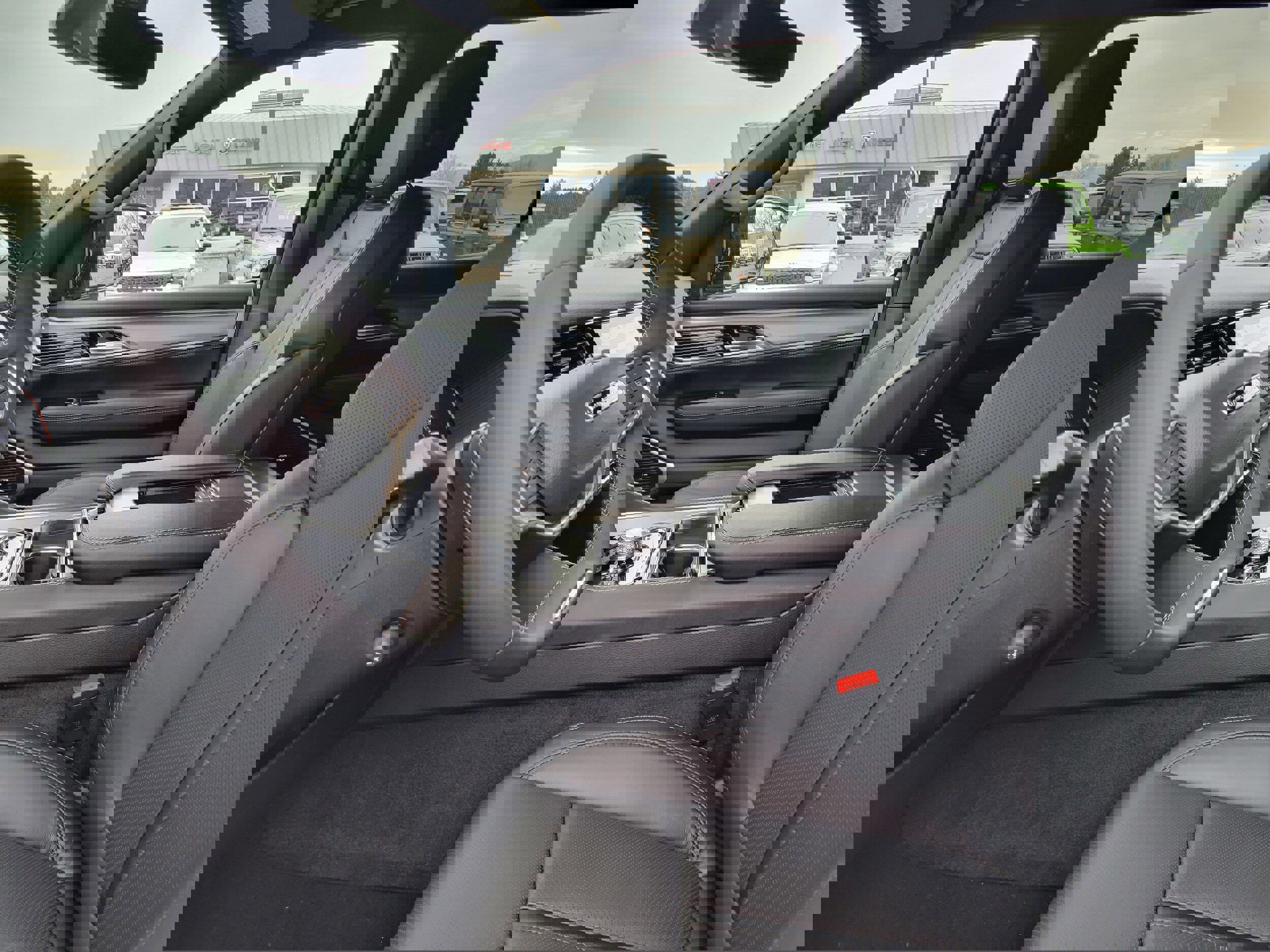 New 2026 Jeep Grand Wagoneer L Limited w/ 8-Passenger Seating Package image 7