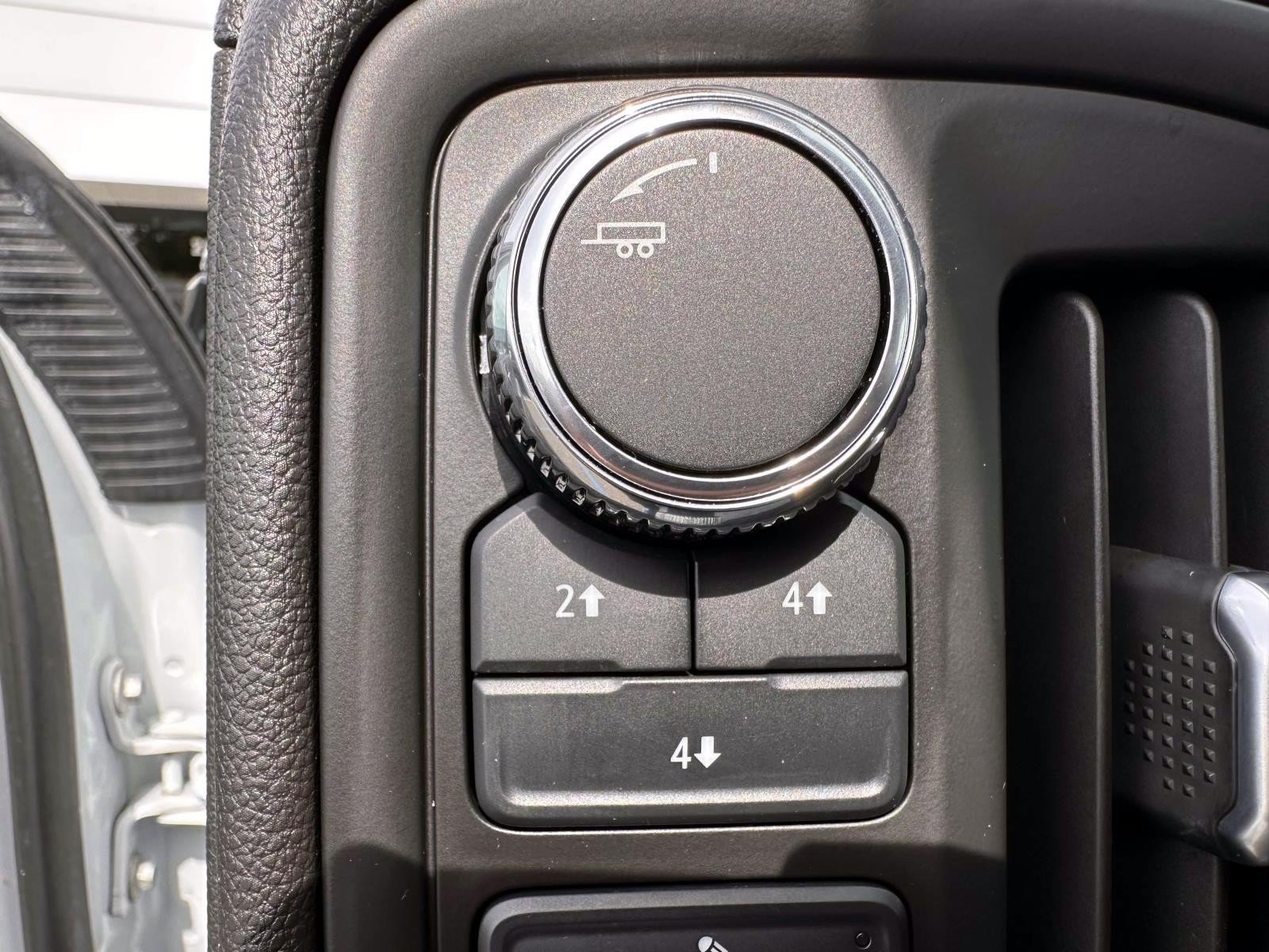 Used 2024 GMC Sierra 3500 Pro w/ Convenience Package AWD/4WD image 15