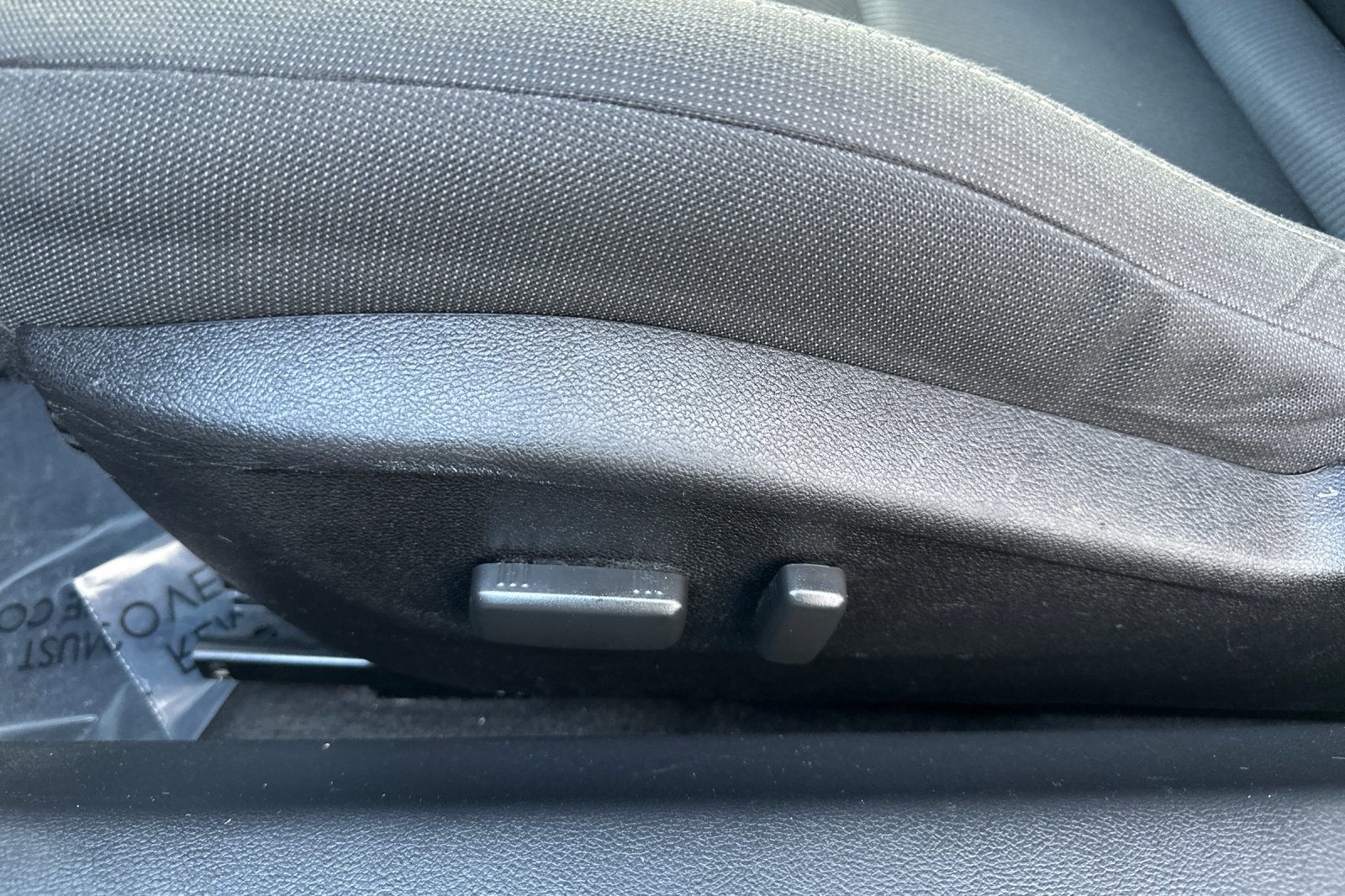 Used 2015 Chevrolet Camaro LT image 13