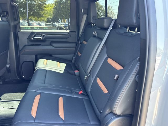 Used 2025 GMC Sierra 2500 AT4 w/ AT4 Premium Plus Package AWD/4WD image 20