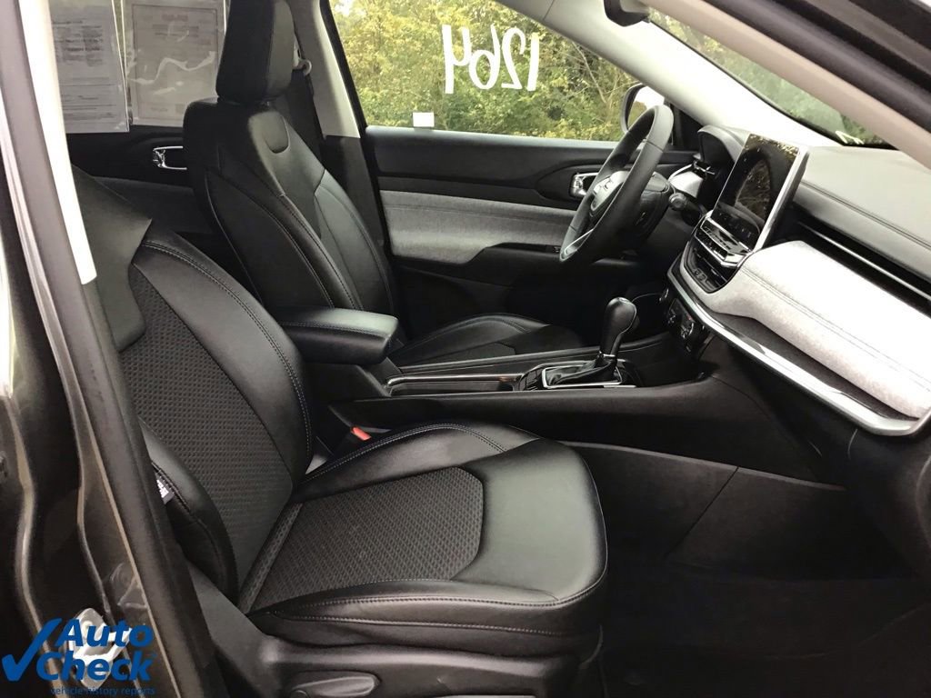 Used 2022 Jeep Compass Latitude image 22