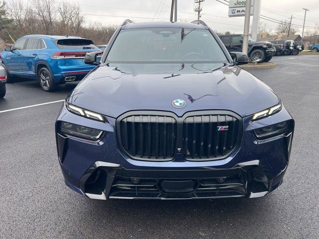 Used 2025 BMW X7 M60i image 38