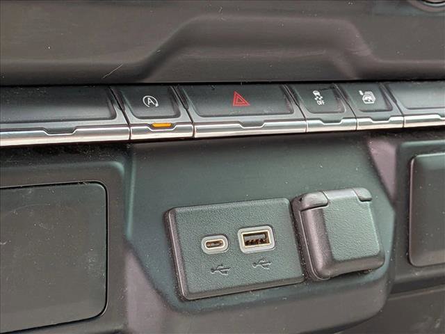 Used 2020 Chevrolet Silverado 1500 LT image 9