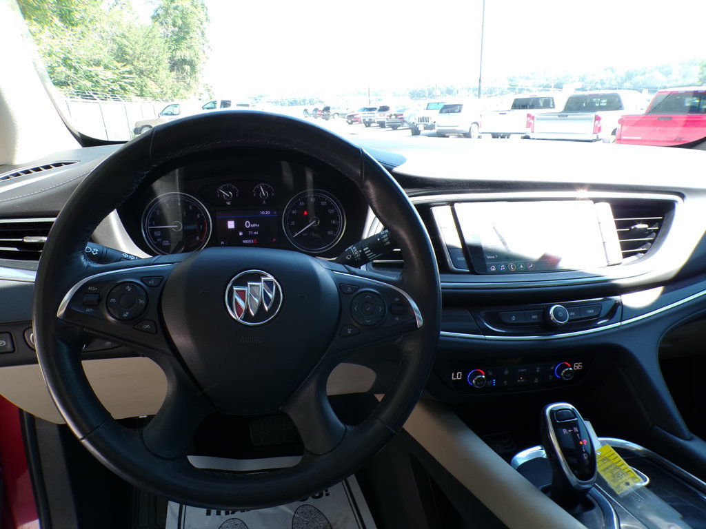 Used 2020 Buick Enclave Premium w/ Sun and Sites Package AWD/4WD image 10