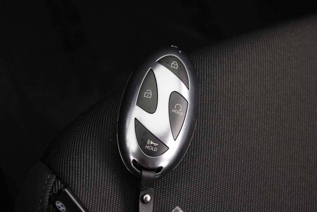 Certified 2026 Hyundai Tucson SE FWD image 29