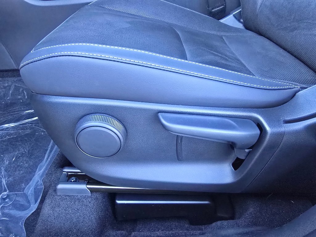 New 2026 MAZDA CX-5 Select image 16