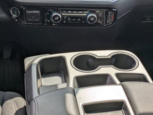 Used 2025 GMC Sierra 1500 SLE w/ Preferred Package image 29