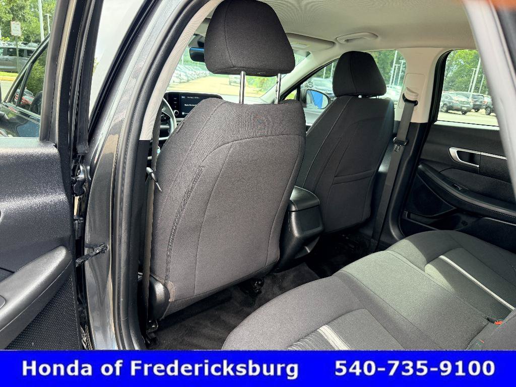 Used 2023 Hyundai Sonata SE FWD image 23