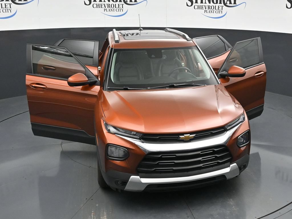 Used 2021 Chevrolet TrailBlazer LT w/ Sun and Liftgate Package FWD image 34