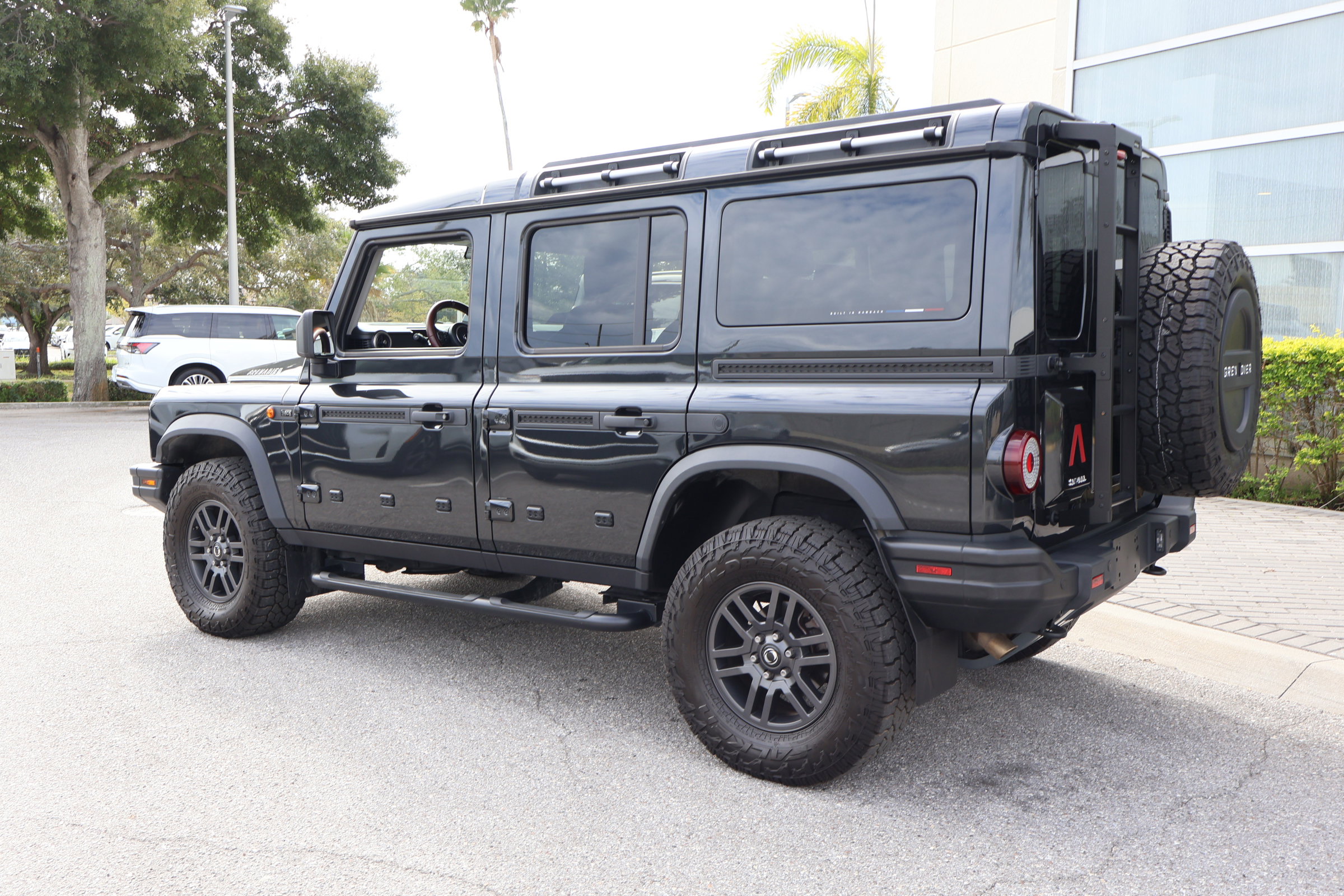 Used 2024 INEOS Grenadier Fieldmaster Edition image 6