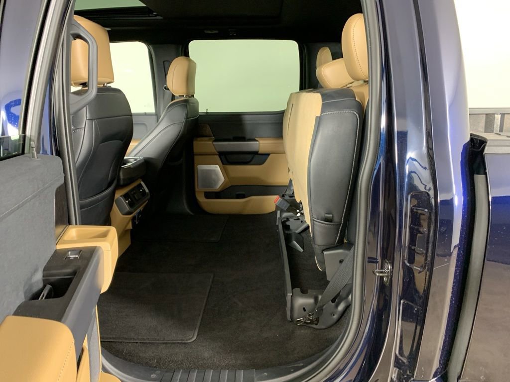 Used 2022 Ford F150 Lariat w/ Equipment Group 502A High image 32