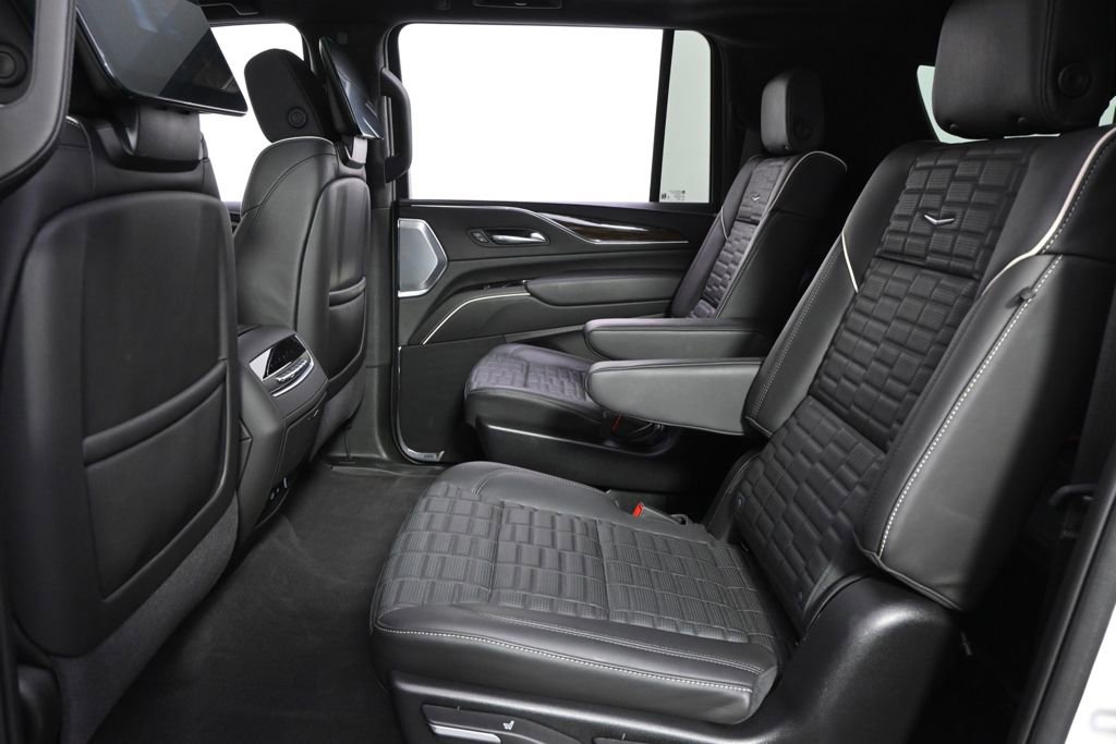 Certified 2024 Cadillac Escalade ESV Sport Platinum w/ LPO, ONYX Package image 22
