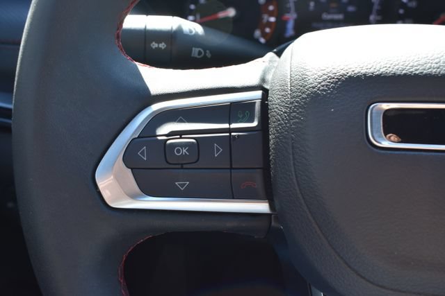 Used 2025 Jeep Compass Trailhawk AWD/4WD image 21