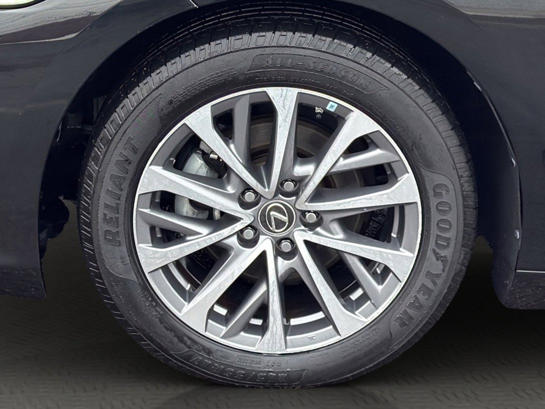 Used 2022 Lexus ES 350 w/ Accessory Package 2 image 22