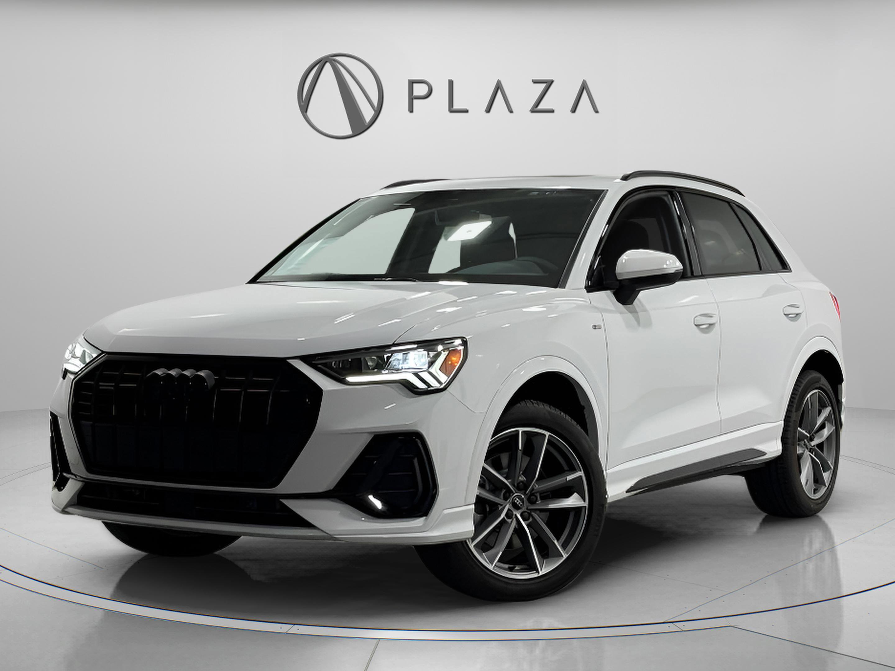 New 2025 Audi Q3 2.0T Premium