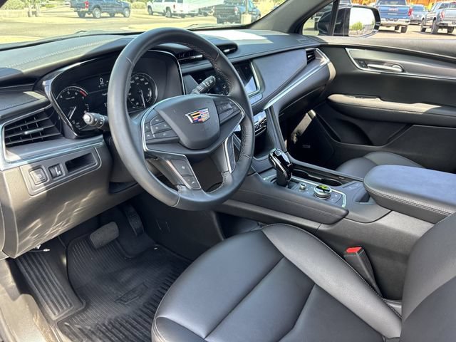 Used 2025 Cadillac XT5 Luxury FWD image 27