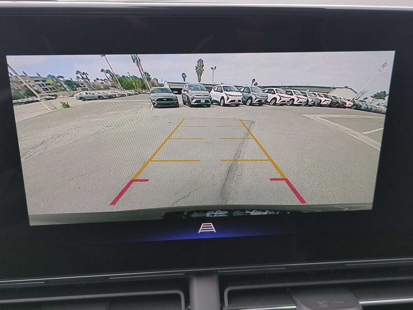 New 2026 Chevrolet Trax ACTIV w/ Sunroof Package FWD image 19