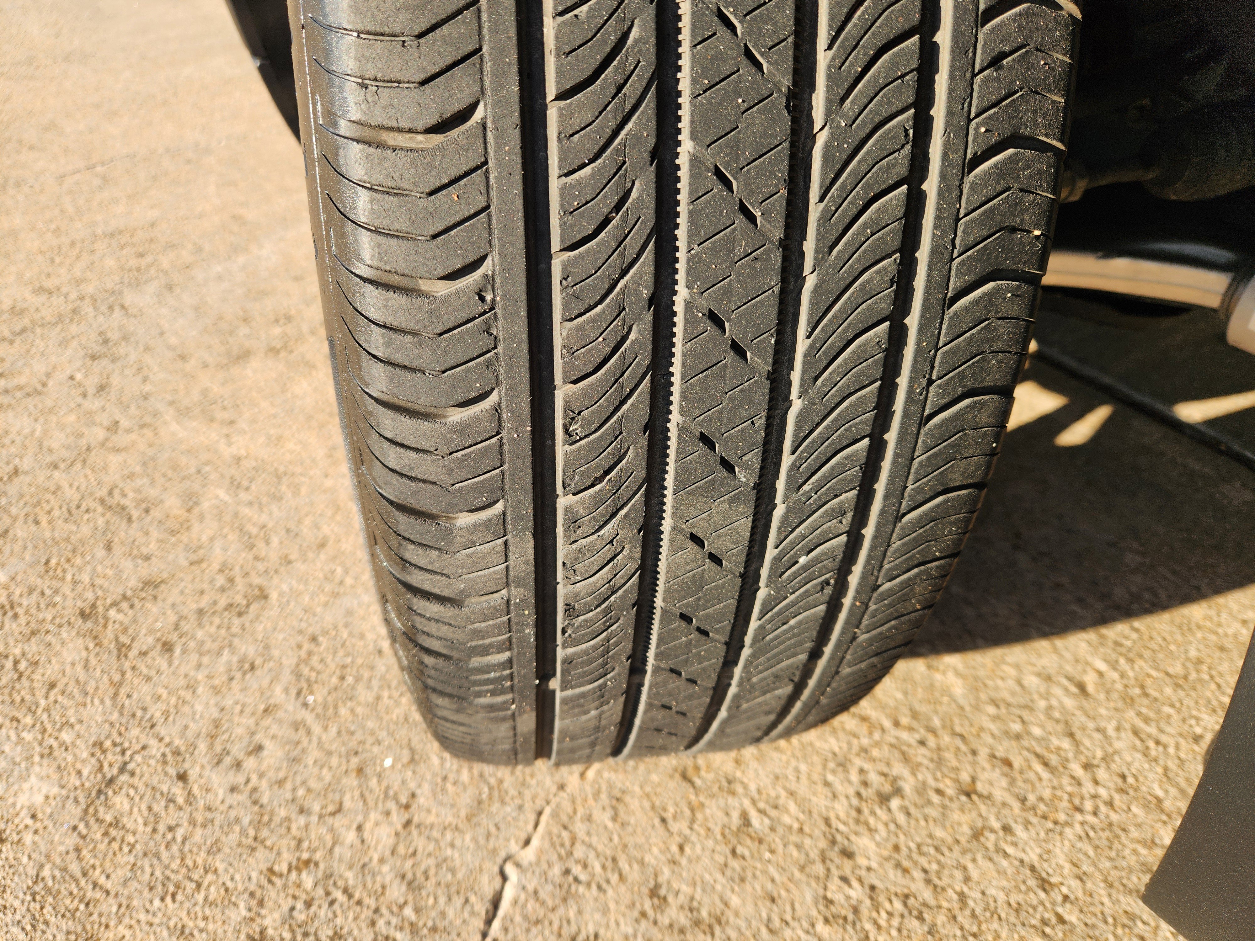 Used 2023 Buick Envision Preferred image 12