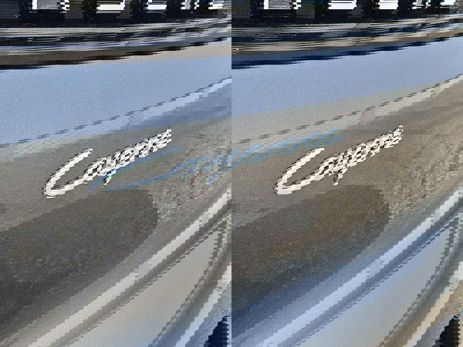 Certified 2024 Porsche Cayenne Coupe image 5