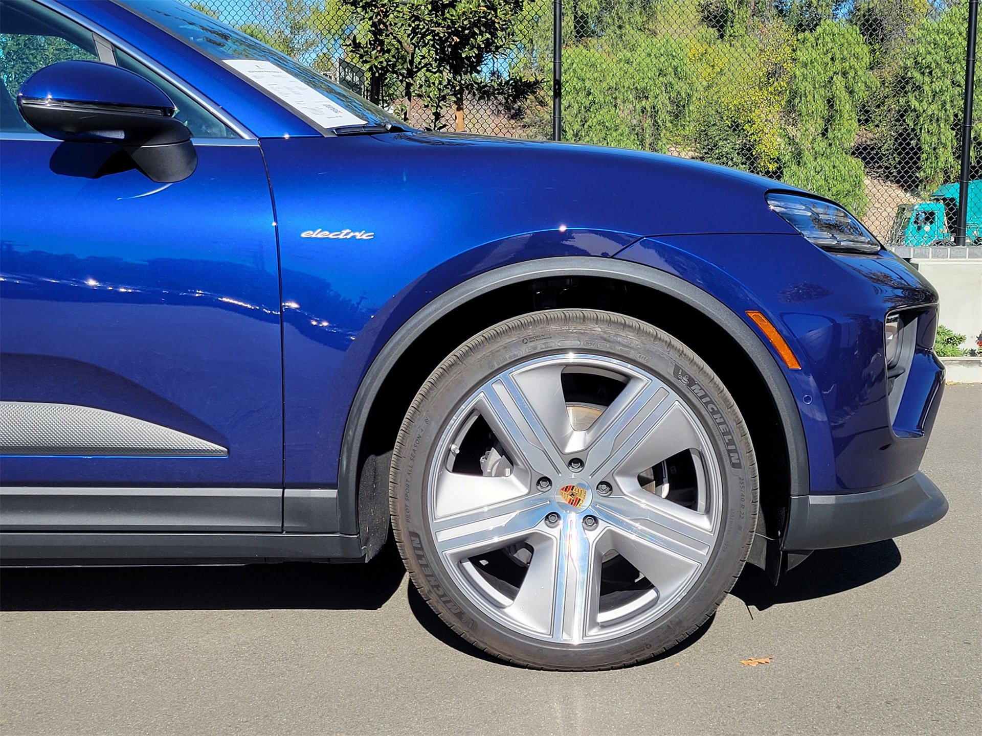 Certified 2024 Porsche Macan 4 Electric image 11