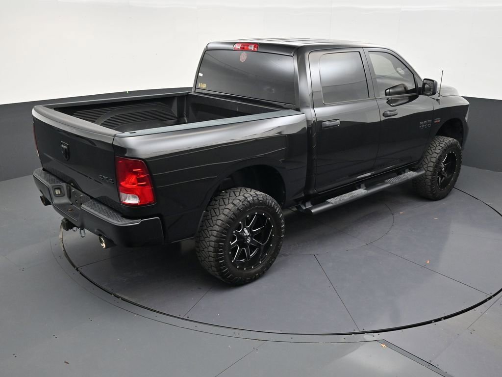 Used 2017 RAM 1500 Express w/ Black Ram 1500 Express Group AWD/4WD image 16