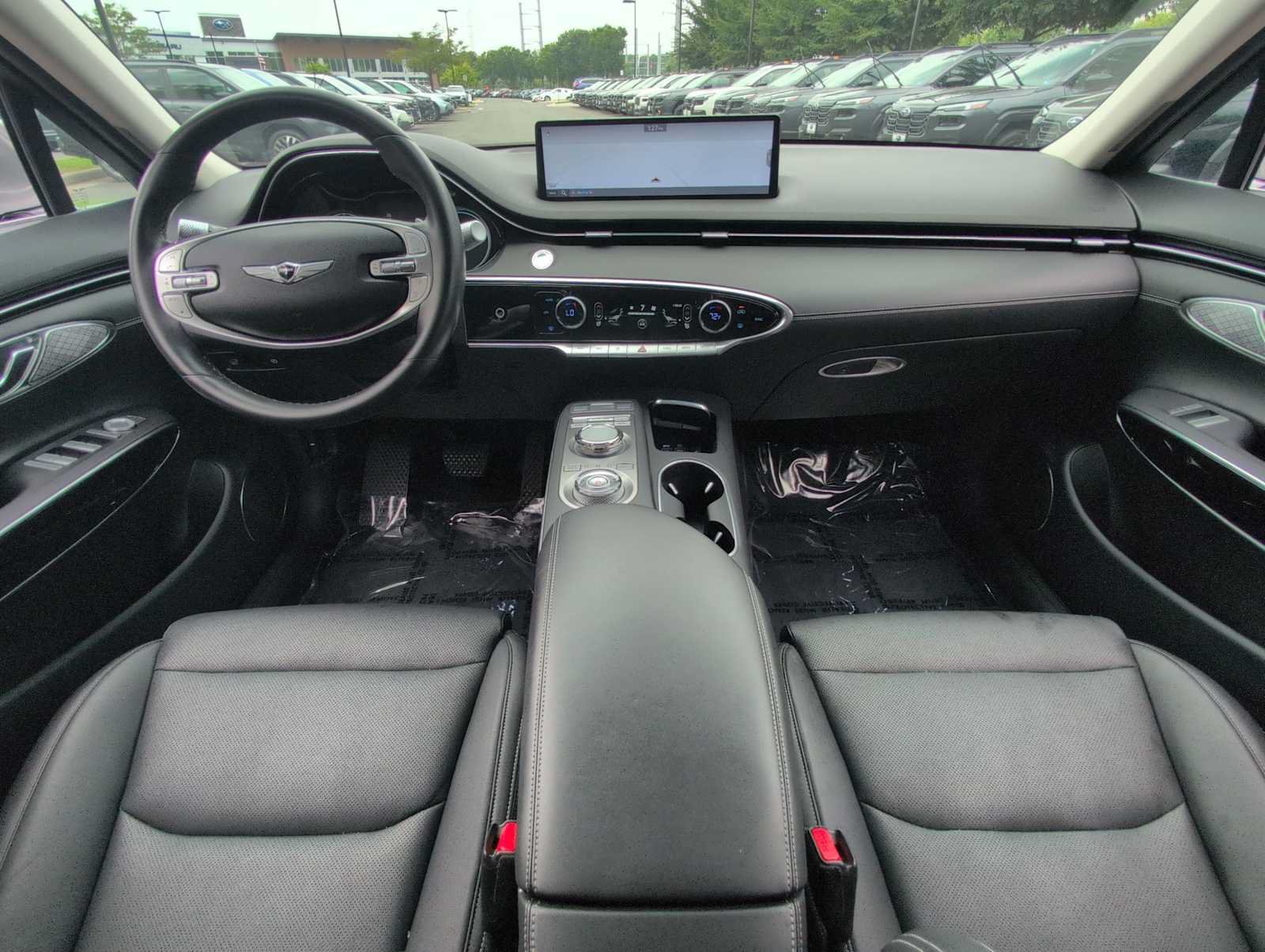 Used 2025 Genesis GV70 2.5T AWD/4WD image 15
