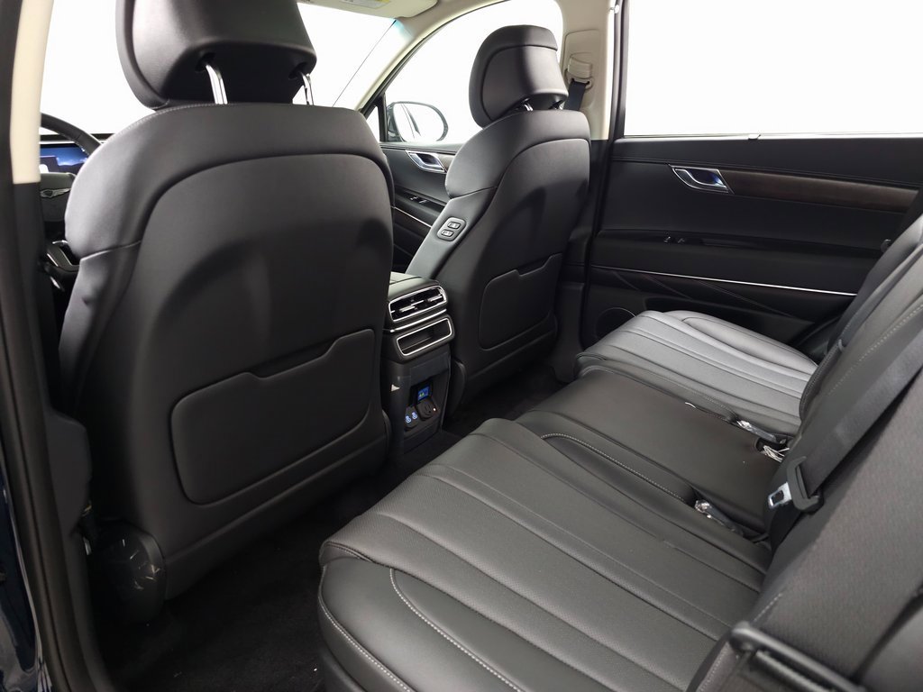 Used 2026 Genesis GV80 2.5T Select image 27