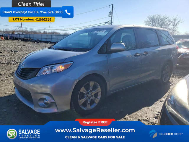 Used 2014 Toyota Sienna L image 1