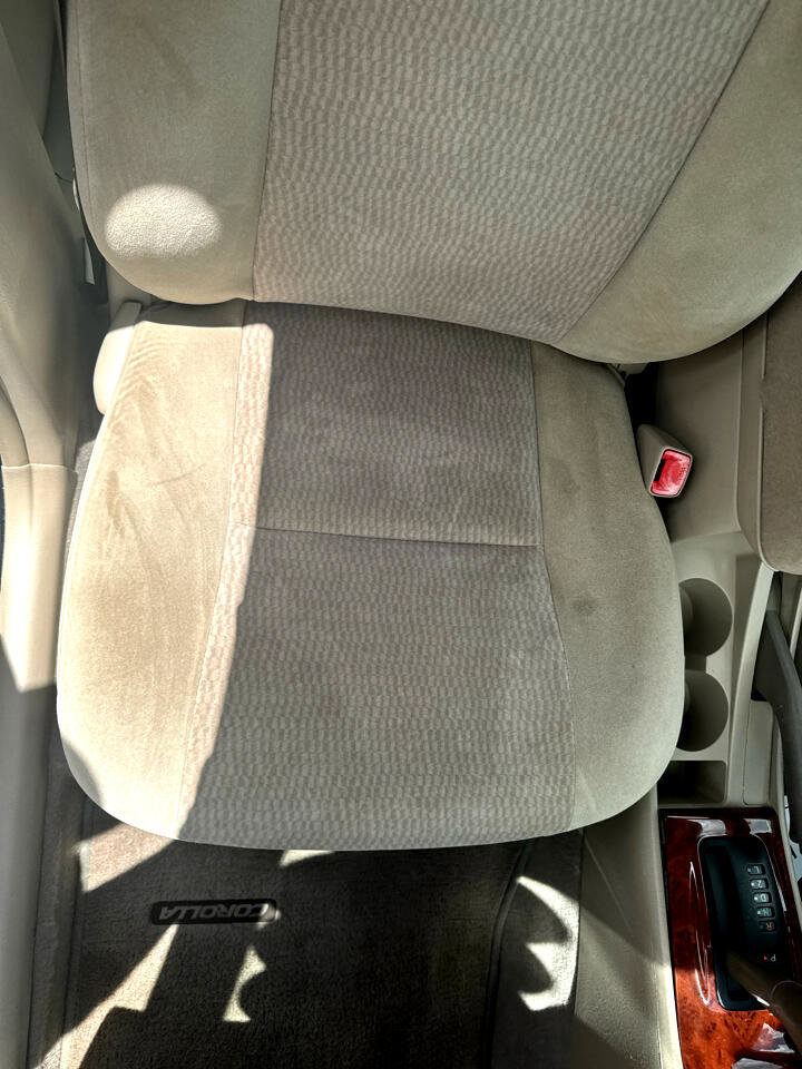 Used 2007 Toyota Corolla CE image 11