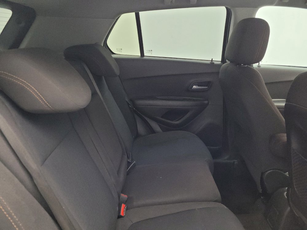 Used 2020 Chevrolet Trax LS w/ Tint and Cruise Package AWD/4WD image 19