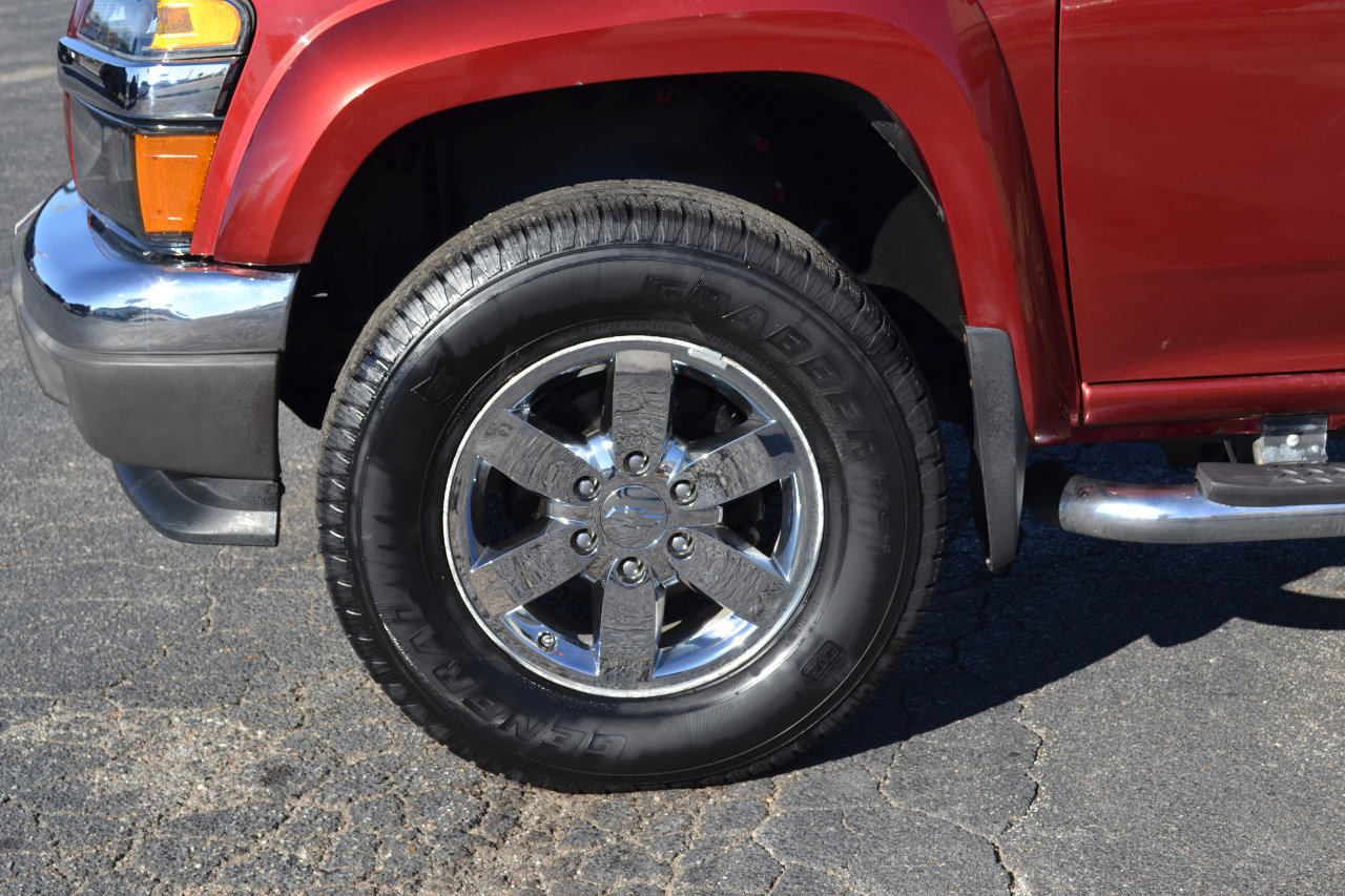 Used 2011 Chevrolet Colorado LT image 45