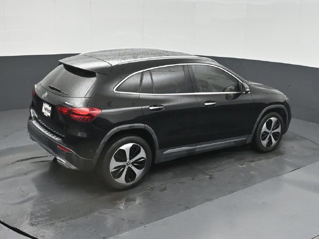 Used 2025 Mercedes-Benz GLA 250 4MATIC image 39