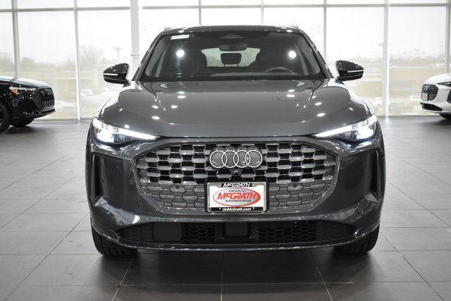 Used 2025 Audi Q5 Premium Plus w/ Premium Plus image 6