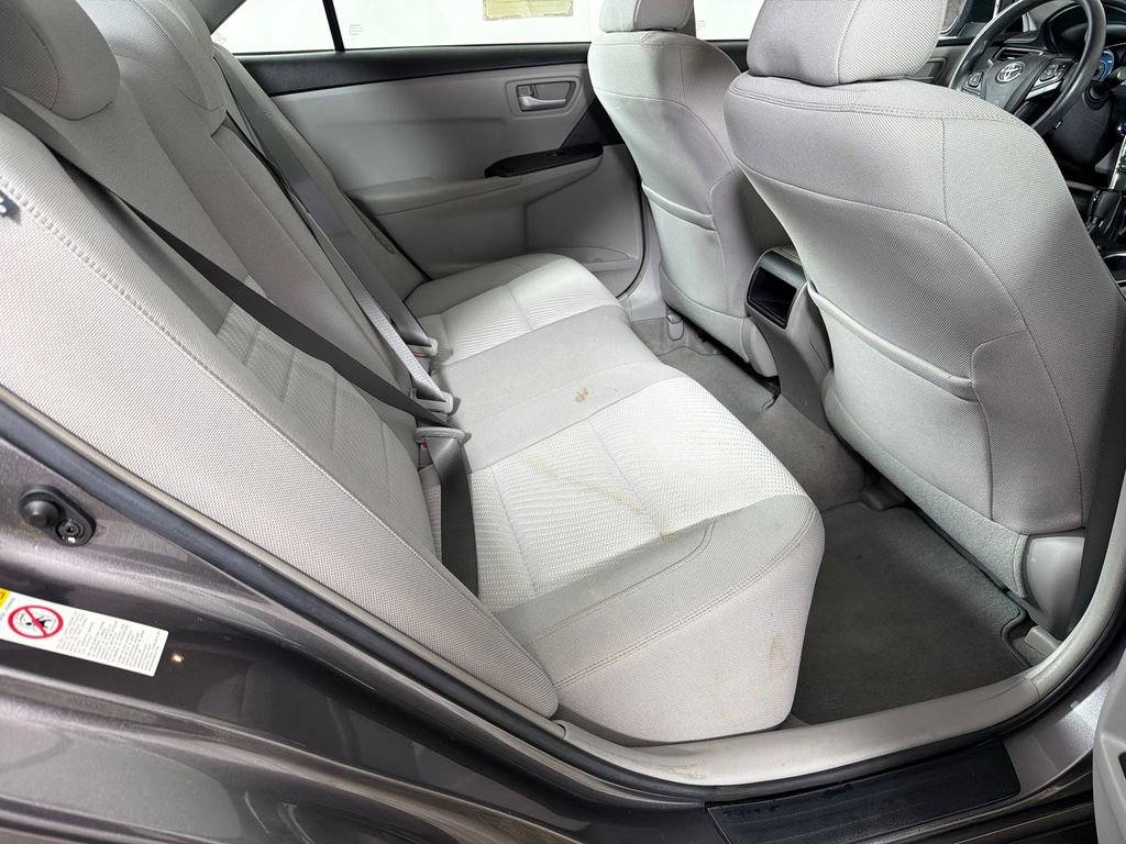 Used 2017 Toyota Camry LE image 15