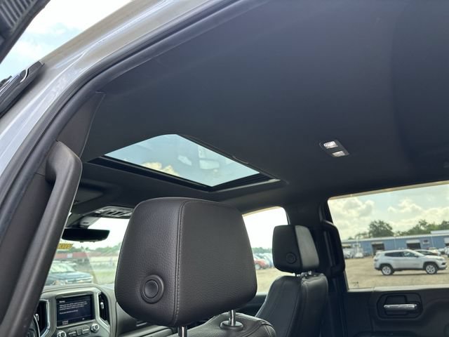 Used 2023 GMC Sierra 3500 Denali w/ Denali Ultimate Package AWD/4WD image 18