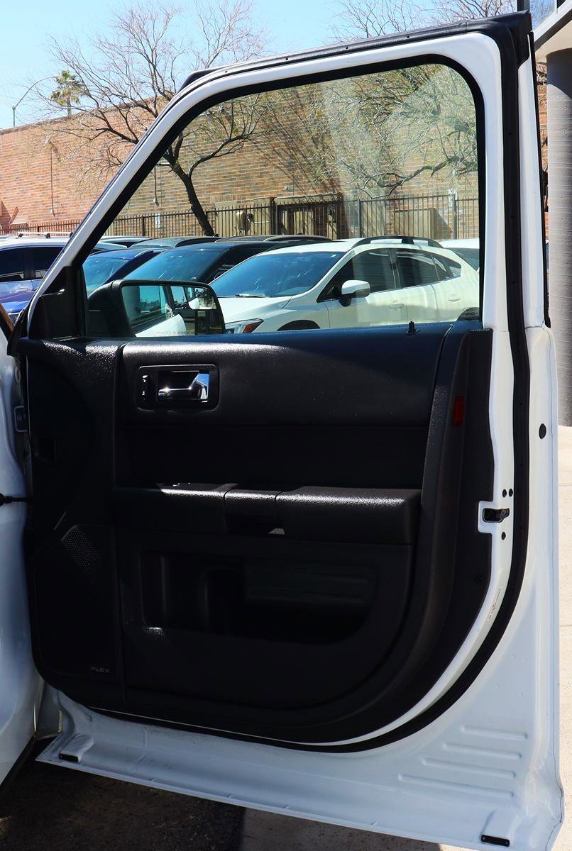 Used 2019 Ford Flex SE image 30
