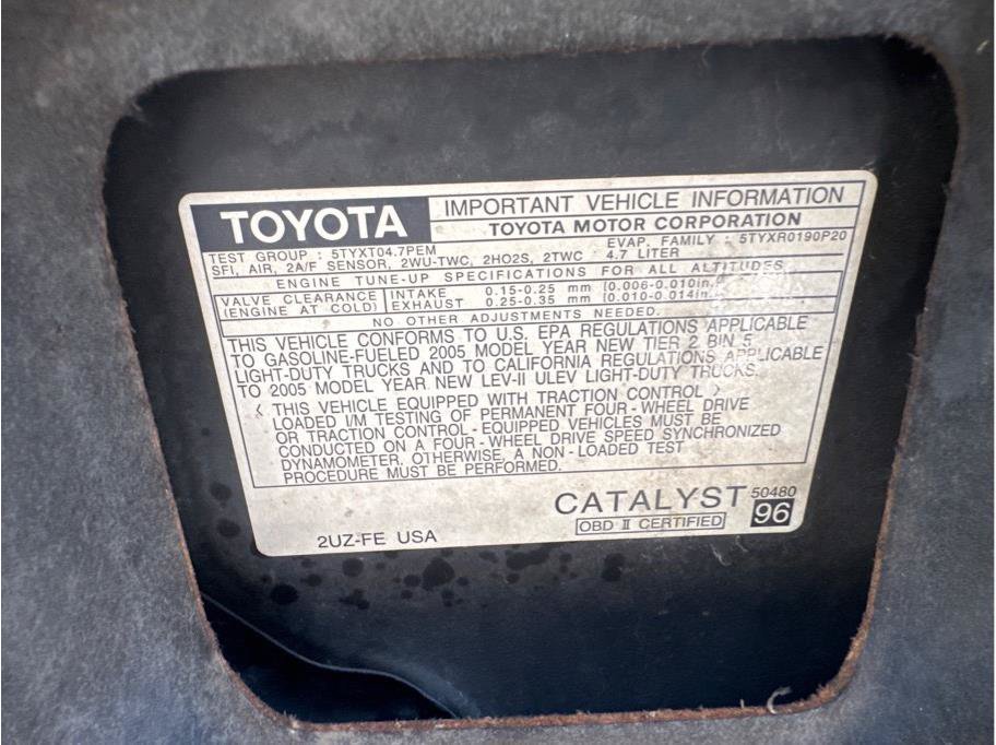 Used 2005 Toyota 4Runner SR5 RWD image 18