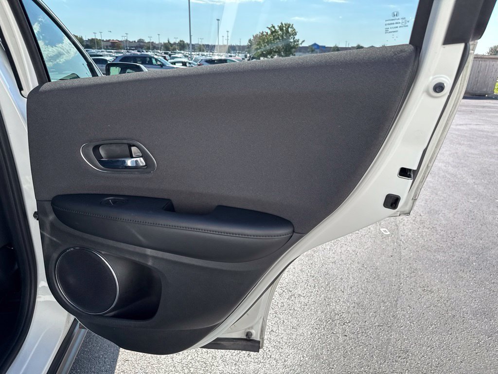 Used 2022 Honda HR-V EX image 37