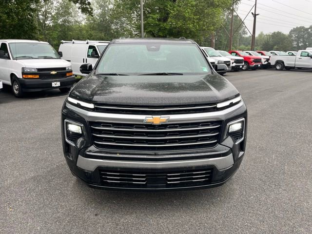 Used 2024 Chevrolet Traverse RS image 3