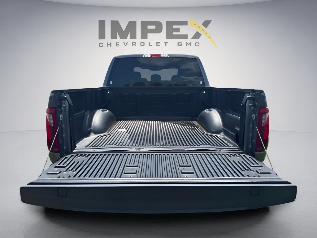 Used 2024 Ford F150 XLT w/ XLT Black Appearance Package AWD/4WD image 10