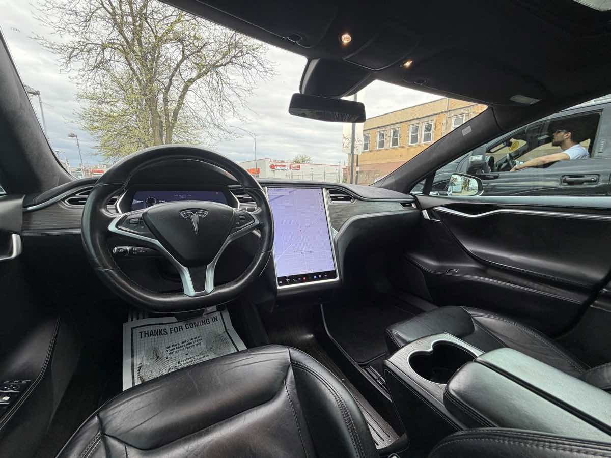 Used 2015 Tesla Model S 70D AWD/4WD image 18