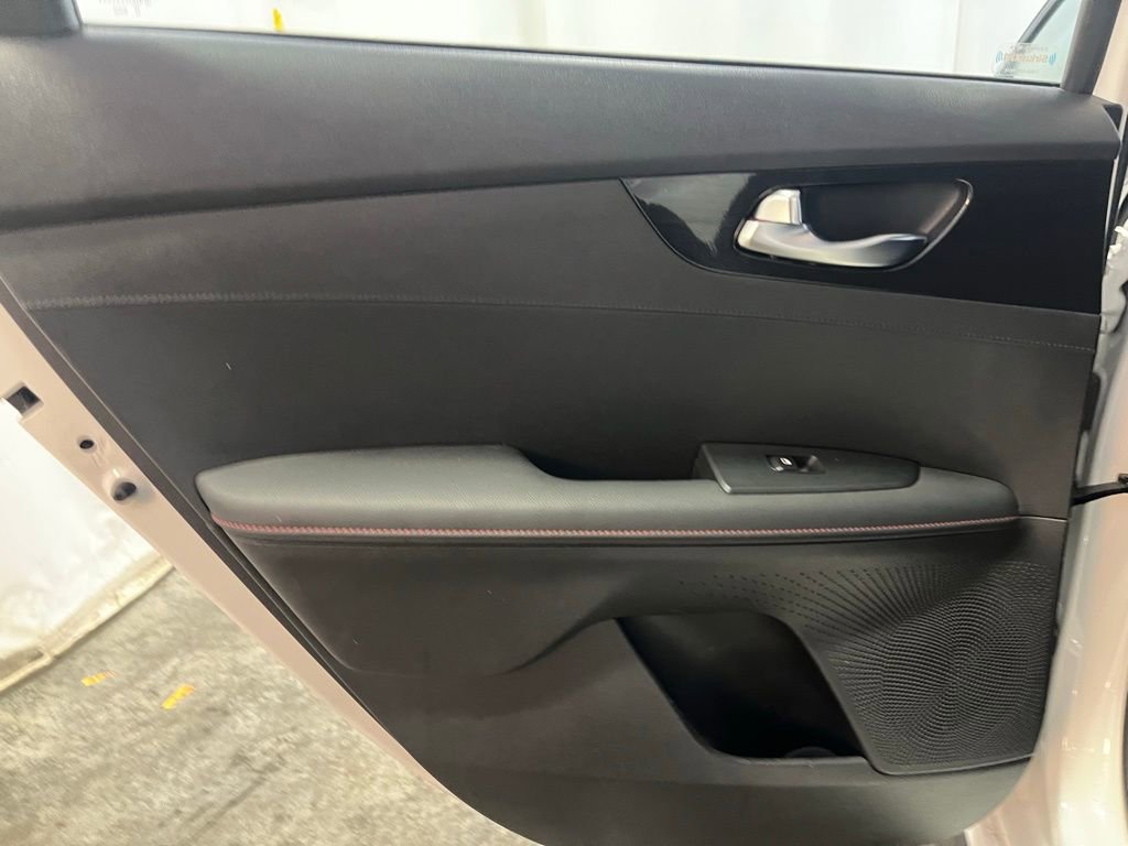 Used 2024 Kia Forte GT image 23