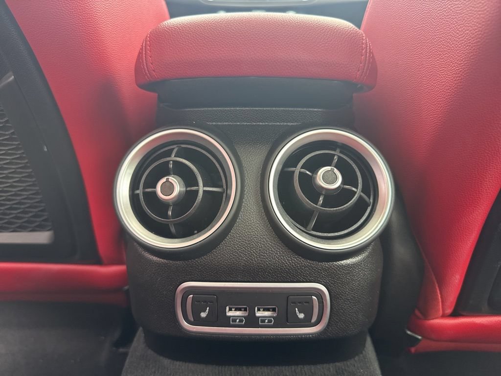 Used 2024 Alfa Romeo Giulia Ti w/ Performance Driving Package AWD/4WD image 51