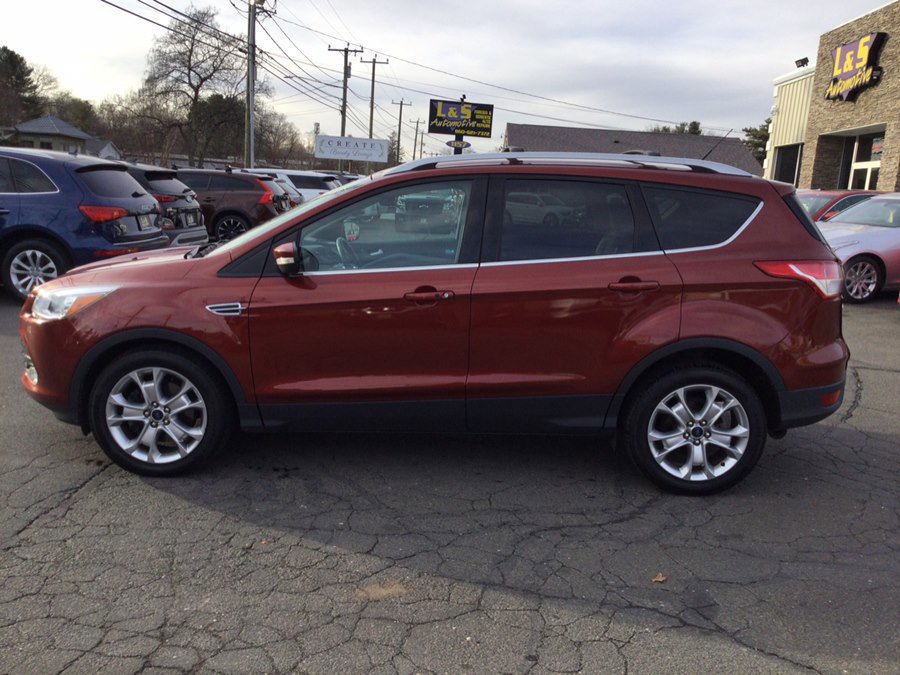 Used 2016 Ford Escape Titanium image 8